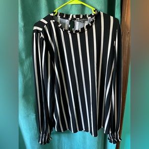 Long sleeve dress shirt